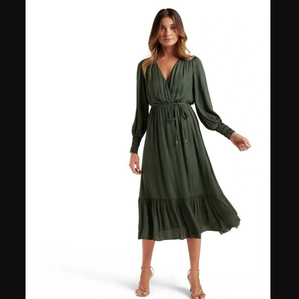 Ever New Melbourne - Alison Tiered Midi Dress in Midnight Forest